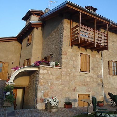 Appartamenti Camere Masi Brenta Rovereto  Eksteriør bilde